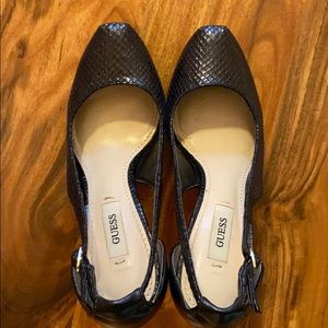 ✨Guess/ Heels Size 5, 4 and a half in